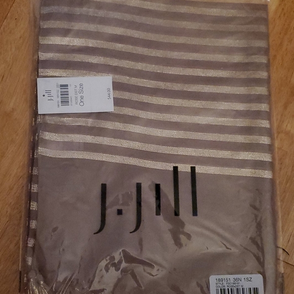 NWT J Jill Shimmering Stripes Tasseled Scarf - Picture 4 of 4